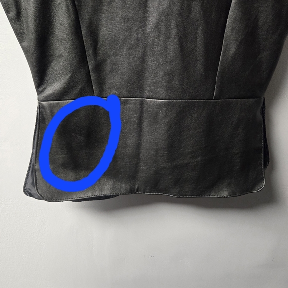 NWT Black FAUX Leather Peplum Heart Zippers Top Vest Size L - Picture 7 of 10